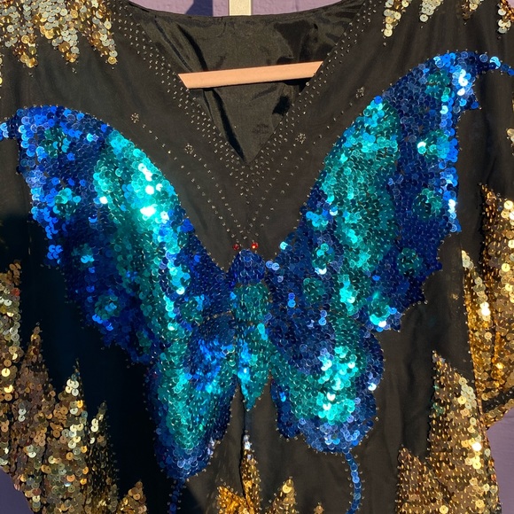 Sequence Top - Picture 2 of 2